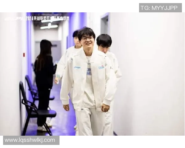 赛后分析:BLG与JDG在比赛中的团队配合与战术执行探讨 赛后分析:BLG与JDG在比赛中的团队配合与战术执行探讨