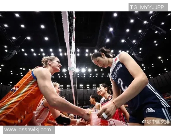 成都排球队节奏引发热议球迷对战术选择展开激烈讨论