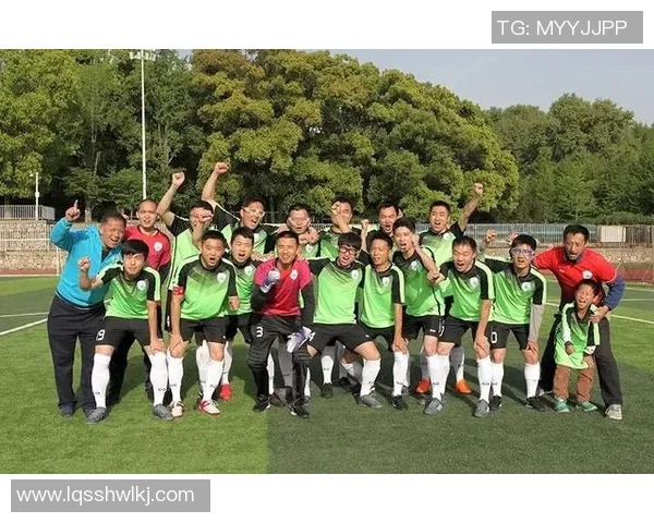 会讲中文的足球明星们如何在场上场下展现魅力与才华 会讲中文的足球明星们如何在场上场下展现魅力与才华